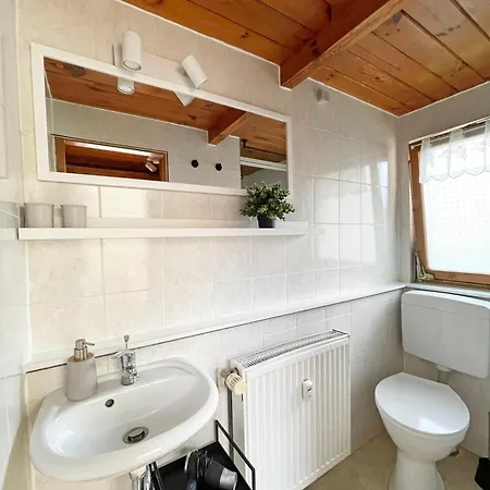 Tiny House Mit Garten In See-Naehe Tauche Exterior photo