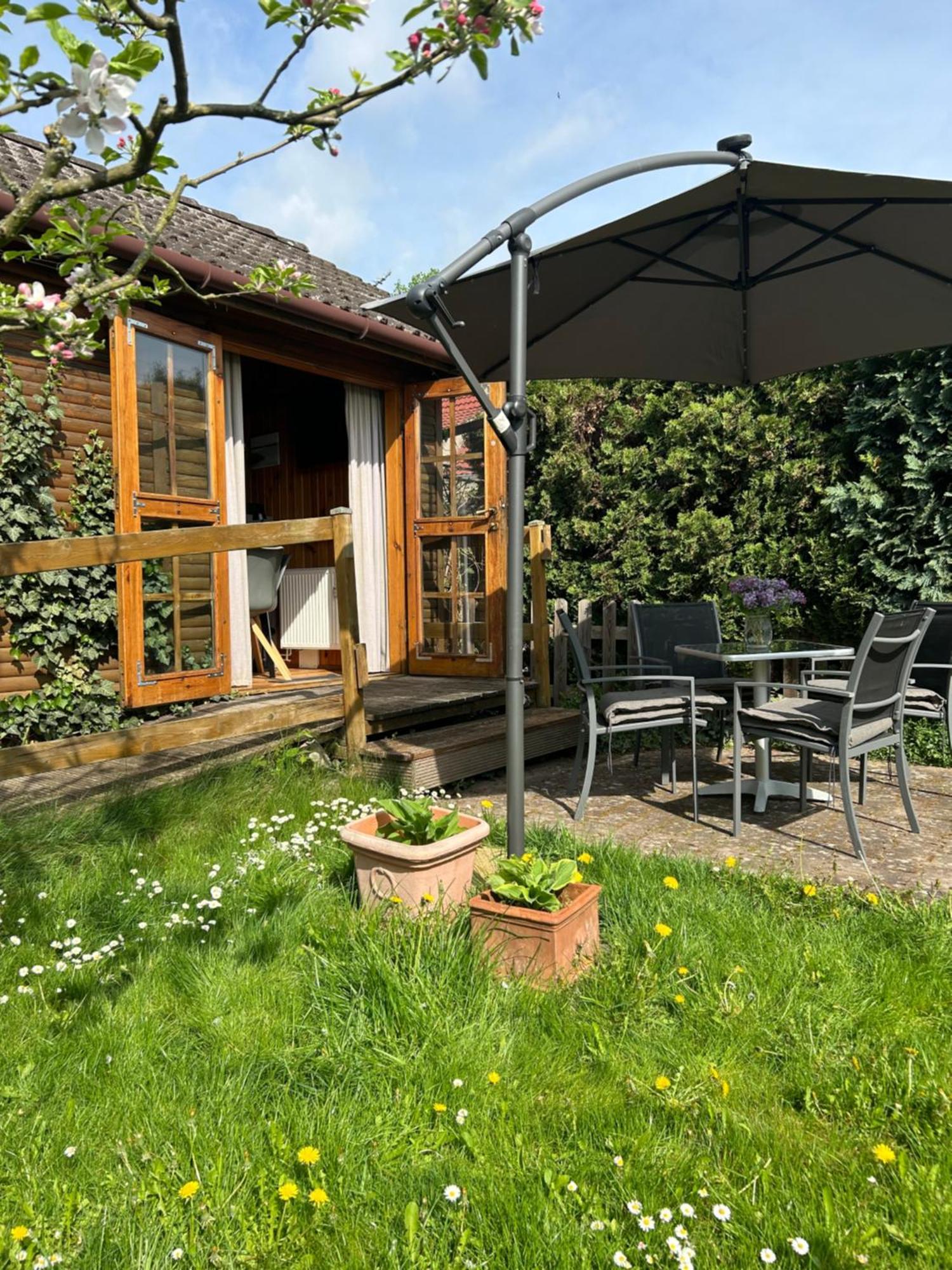 Tiny House Mit Garten In See-naehe